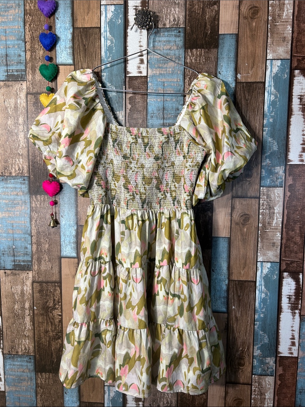 entro Olive Green & Pink Floral Smocked Puff-Sleeve Dress